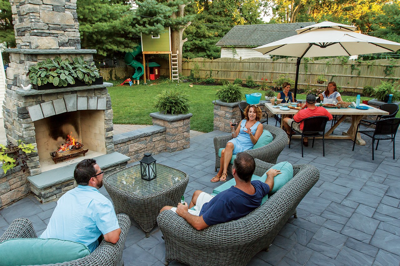 EP Henry pavers for outdoor living patios, fireplaces, built in grills for outdoor kitchens and landscape walls.